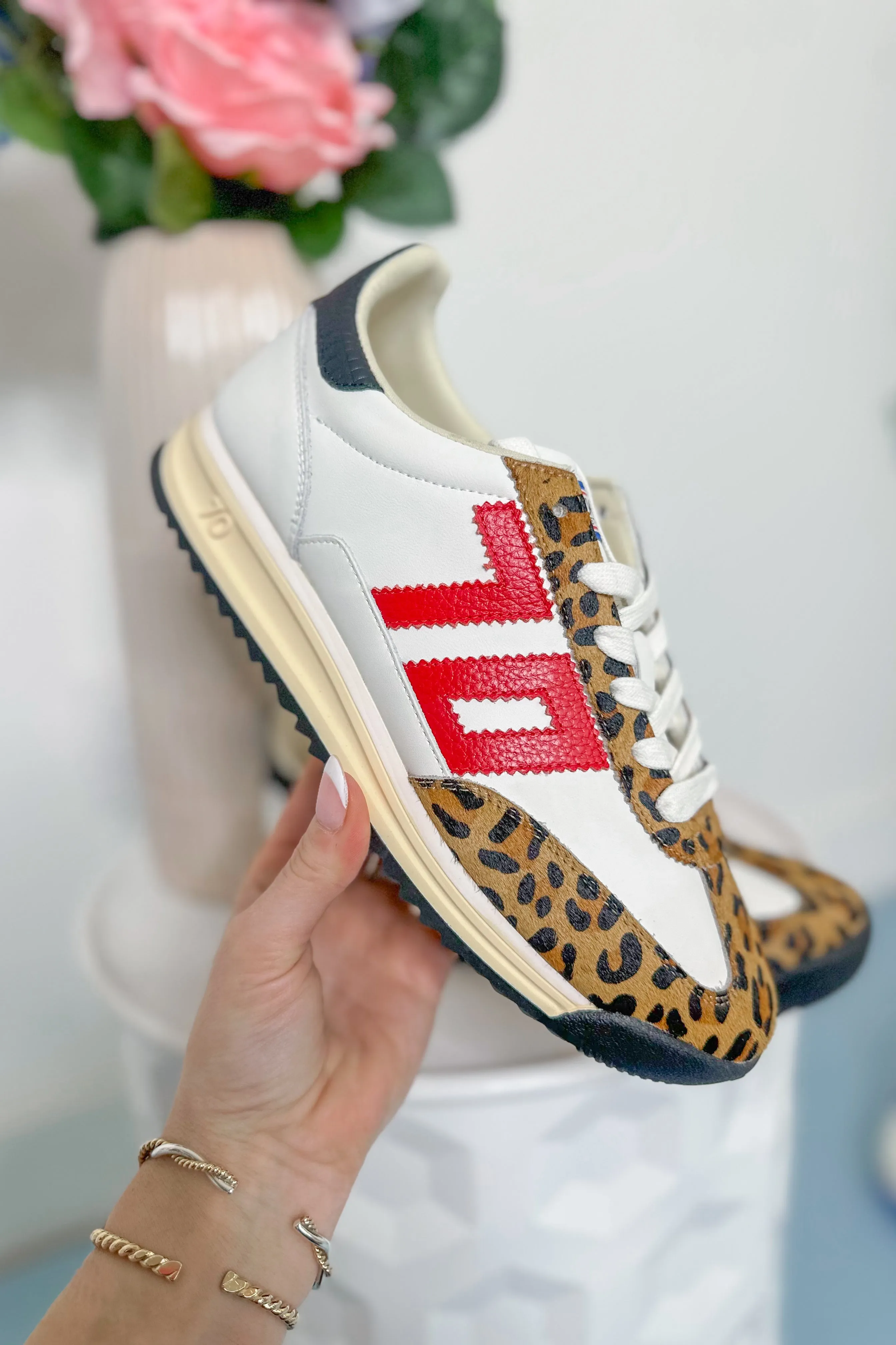 BACK70 Barkley Strike Sneaker in White Poney Camel