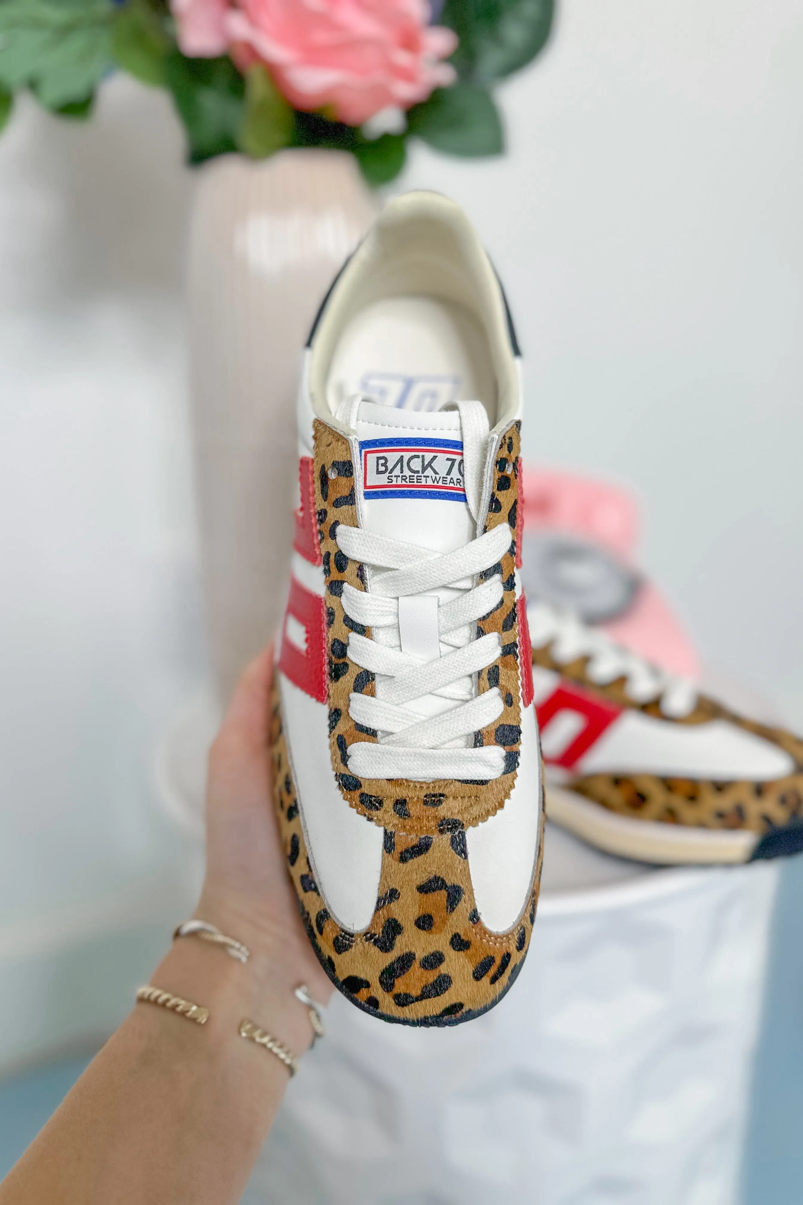 BACK70 Barkley Strike Sneaker in White Poney Camel
