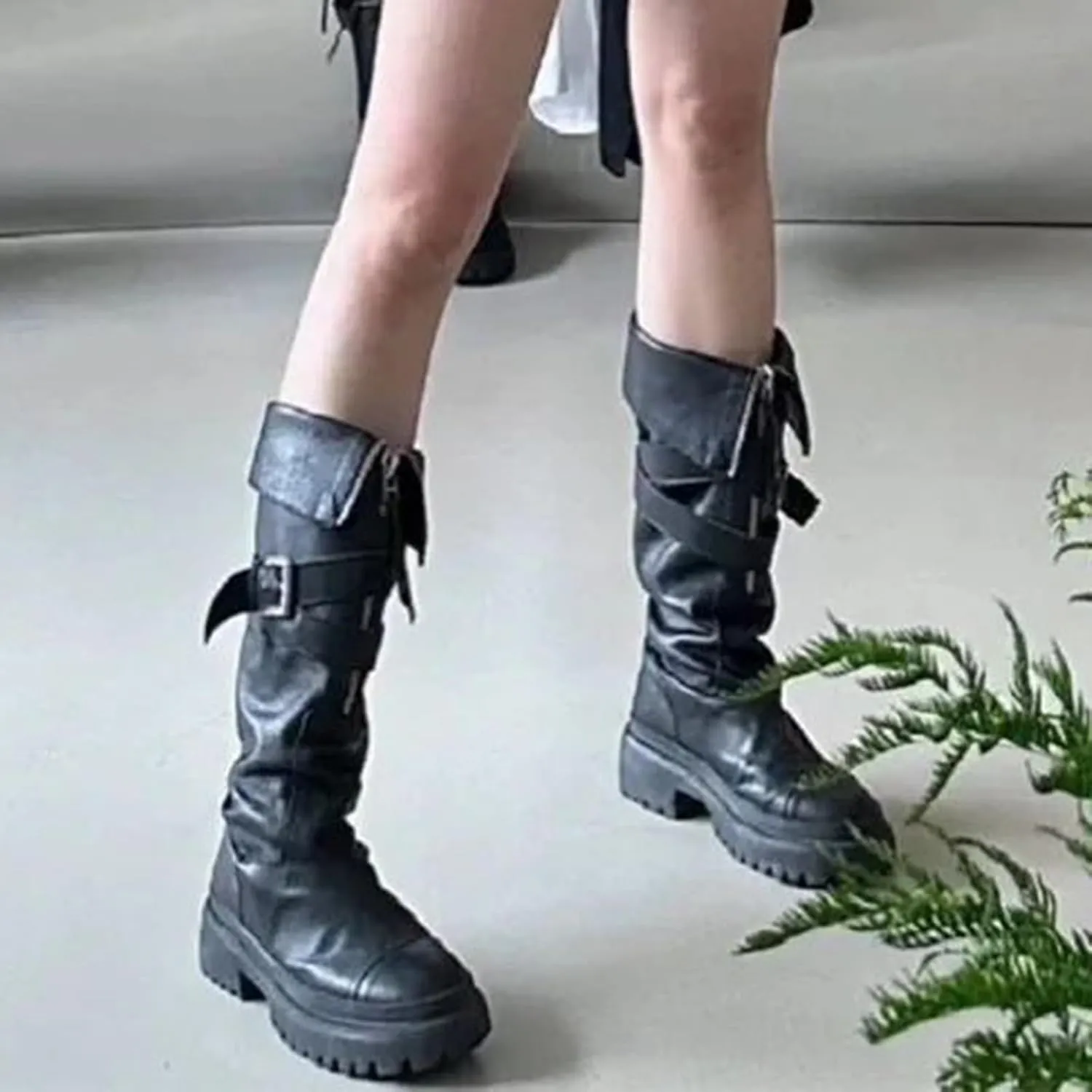 Black Combat Boots Women Platform Boots for Women Mid Calf Boots Thick Sole Round Toe Non Slip Boots Fashion Outdoor