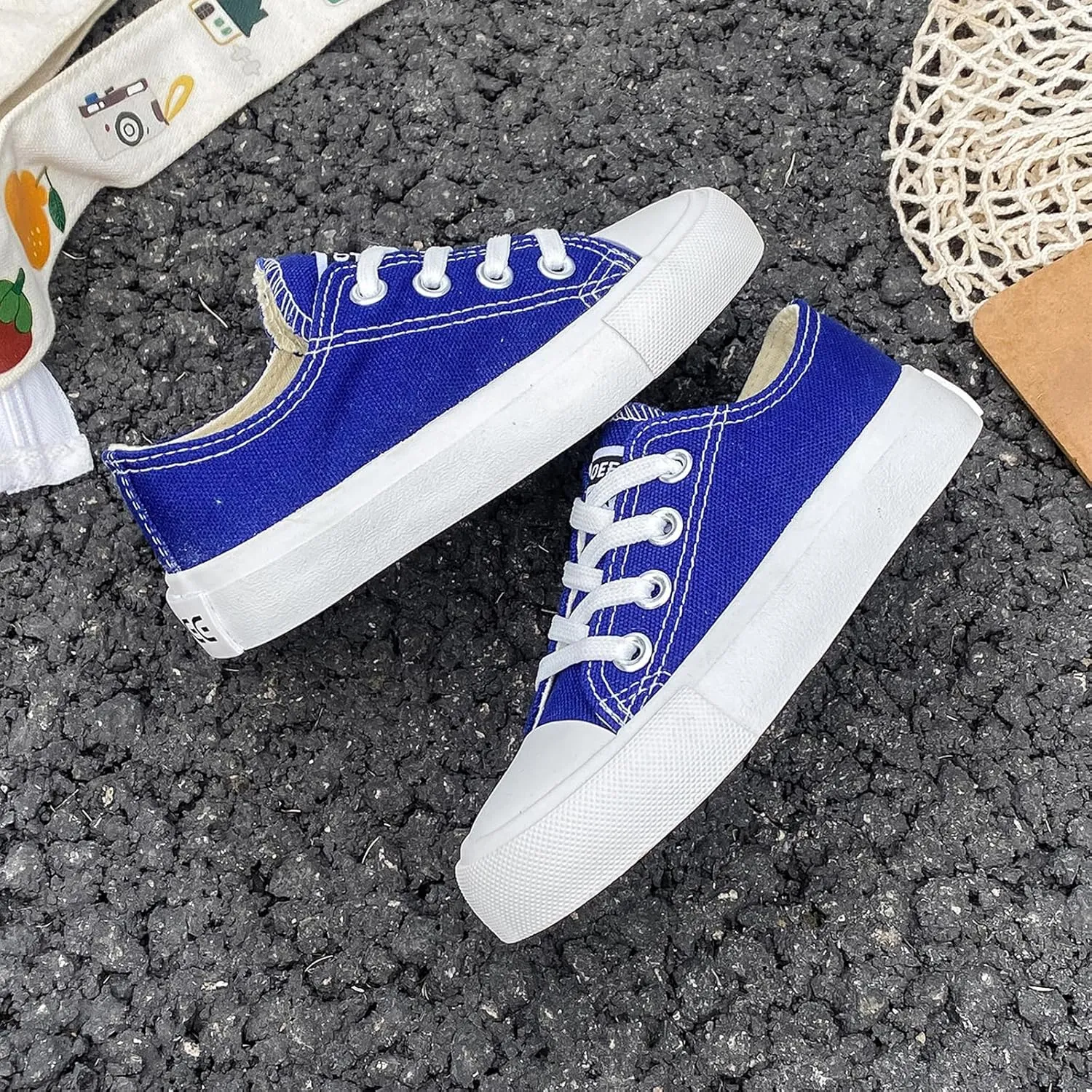 Boys Girls Baby Children's Shoes Low top lace-up Children's Canvas Shoes Back-to-School Season Small White Shoes Children's Sneakers Teens Medium and Large Kids Skateboarding Shoes