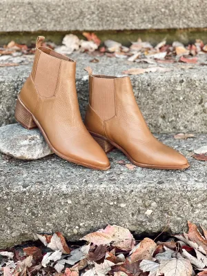 Filip Chelsea Bootie-Camel