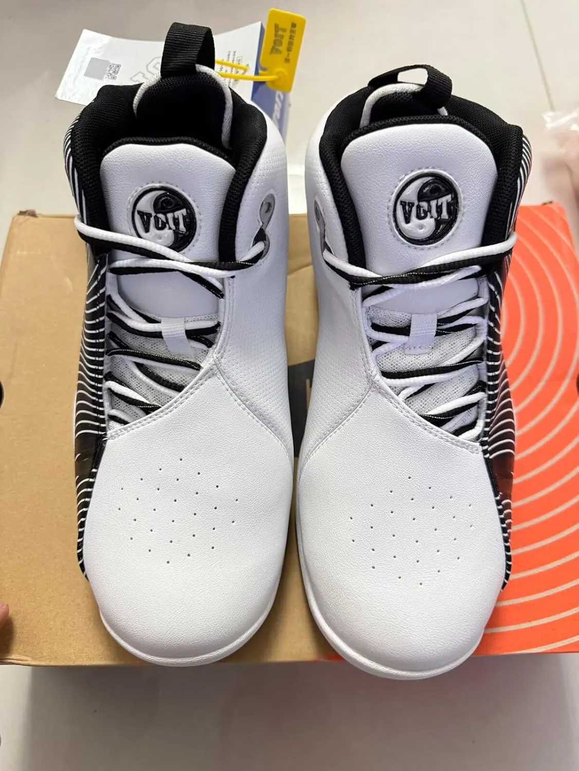 High-top Basketball Shoes Leather Surface Sports Shoes