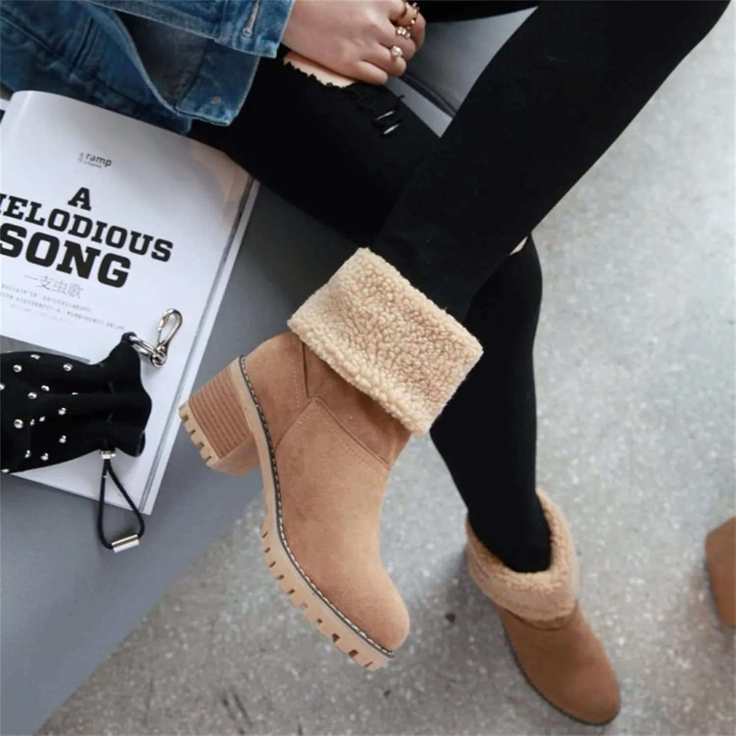 Ladmiple Snow Boots For Women Cute High Top Winter Warm Ankle Booties Fur Lined Anti-Slip Outdoor Slip On Mid Calf Warm Shoes