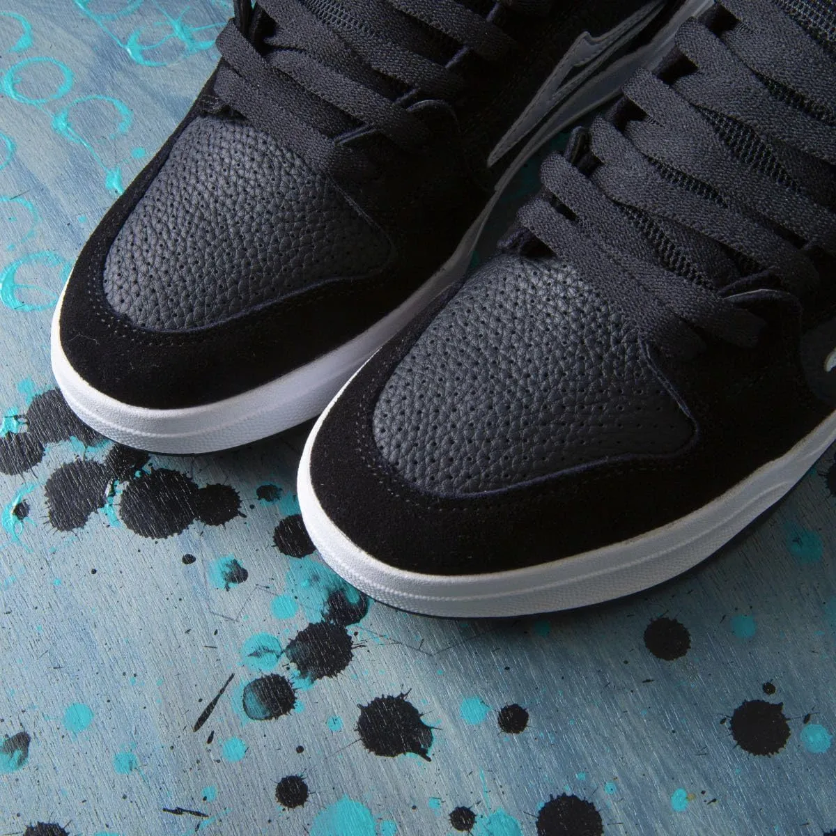 Lakai Mens Telford Low Skateboarding Shoe