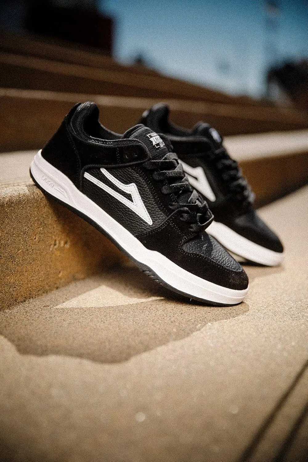 Lakai Mens Telford Low Skateboarding Shoe