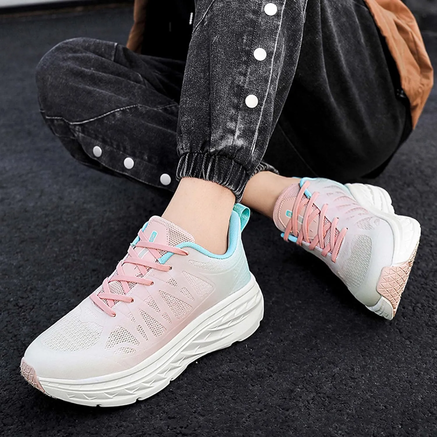 Mens and Womens Low Top Lace Up Marathon Running Shoes Non Slip and Breathable Basketball Sneakers Badminton Competition Shoes High Jump Sneakers Hurdle Sneakers