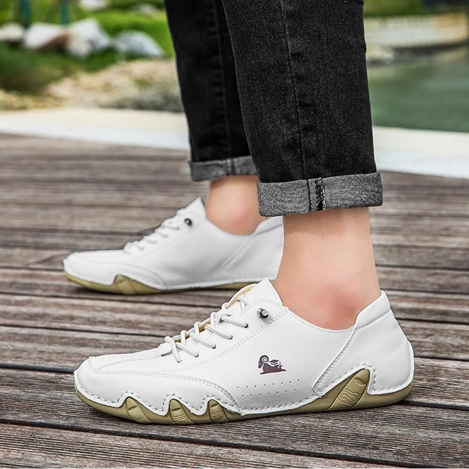 Men's Slip on Loafers Breathable Leather Shoes Driving Shoes Women's Fashion Sneakers Casual Slip On Shoe Comfort Handmade Chukka Boots Dress Walking Running Shoe Casual Lightweight Sneakers Unisex