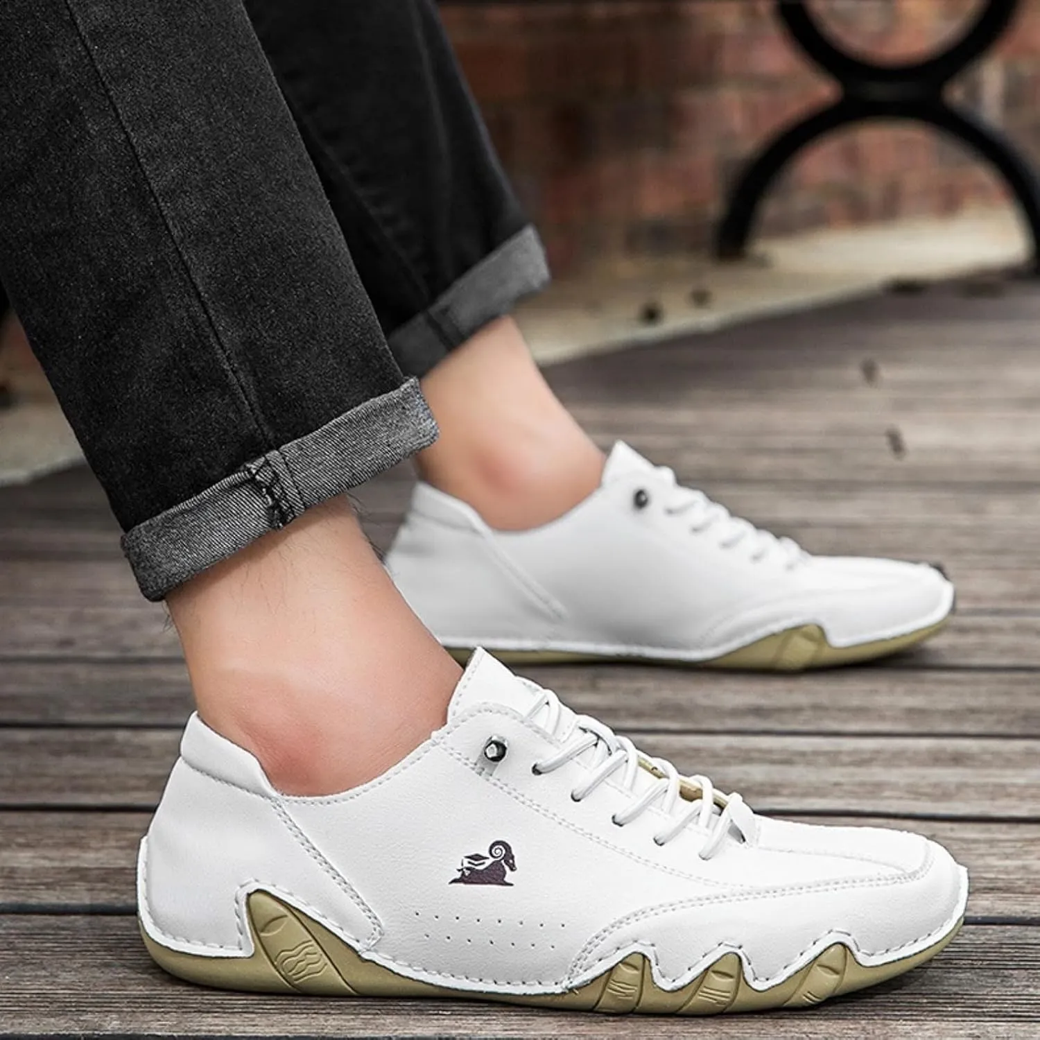 Men's Slip on Loafers Breathable Leather Shoes Driving Shoes Women's Fashion Sneakers Casual Slip On Shoe Comfort Handmade Chukka Boots Dress Walking Running Shoe Casual Lightweight Sneakers Unisex