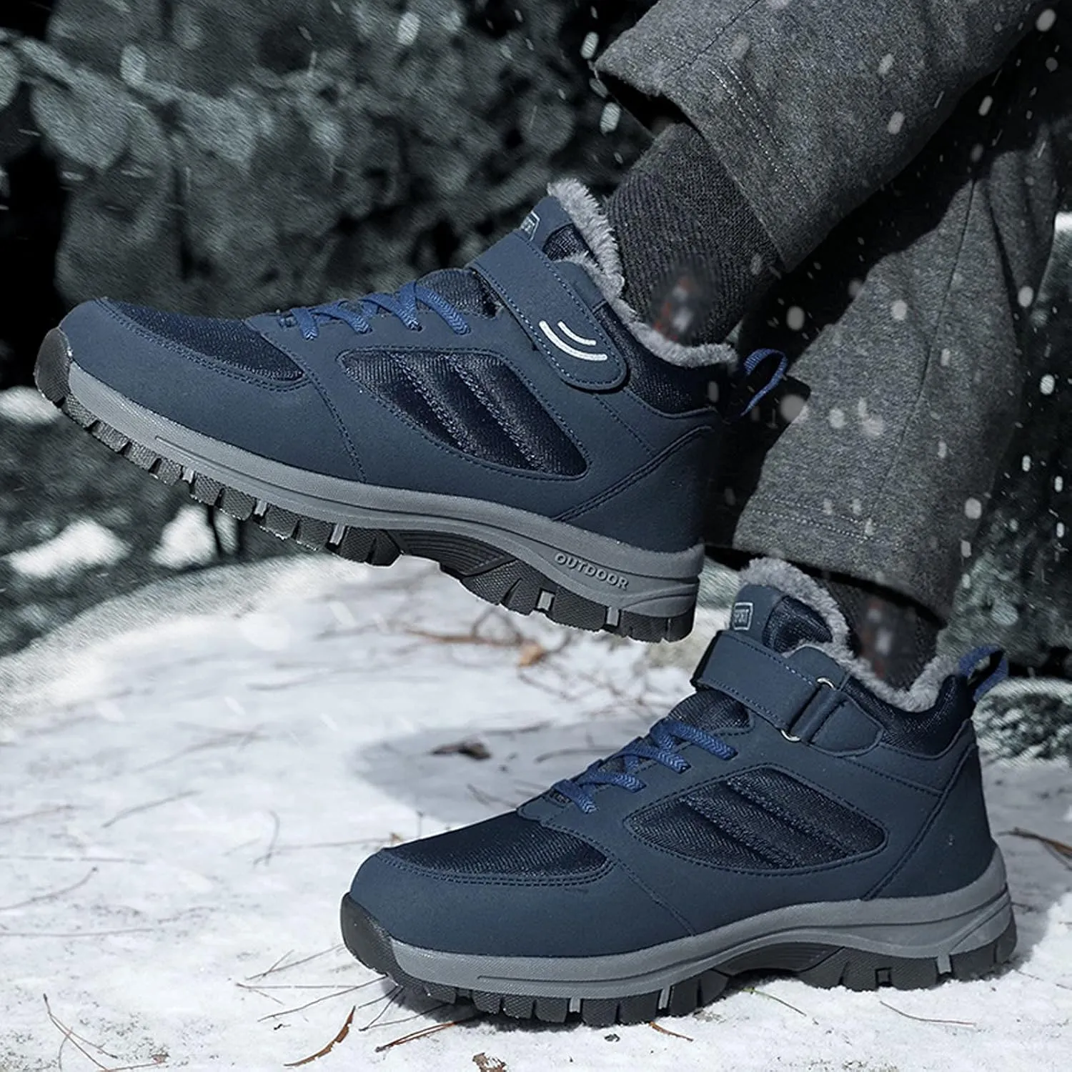 Men's Snow Boots Outdoor Hiking Boots Warm Villi Boots Anti-Slip Waterproof Walking Boots Lightweight Gym Sneakers