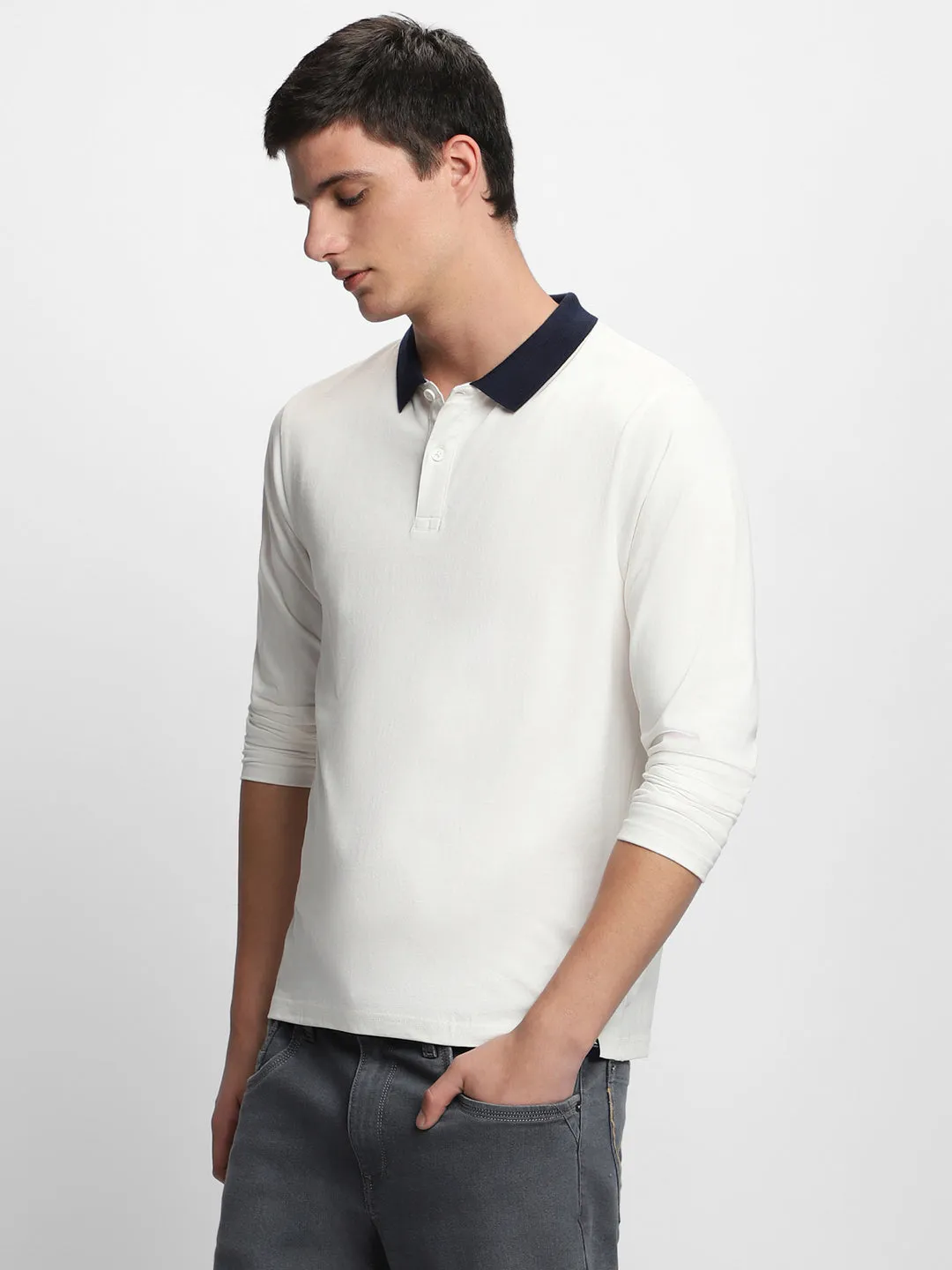 Men's Spread Collar Regular Fit White Casual T-shirt