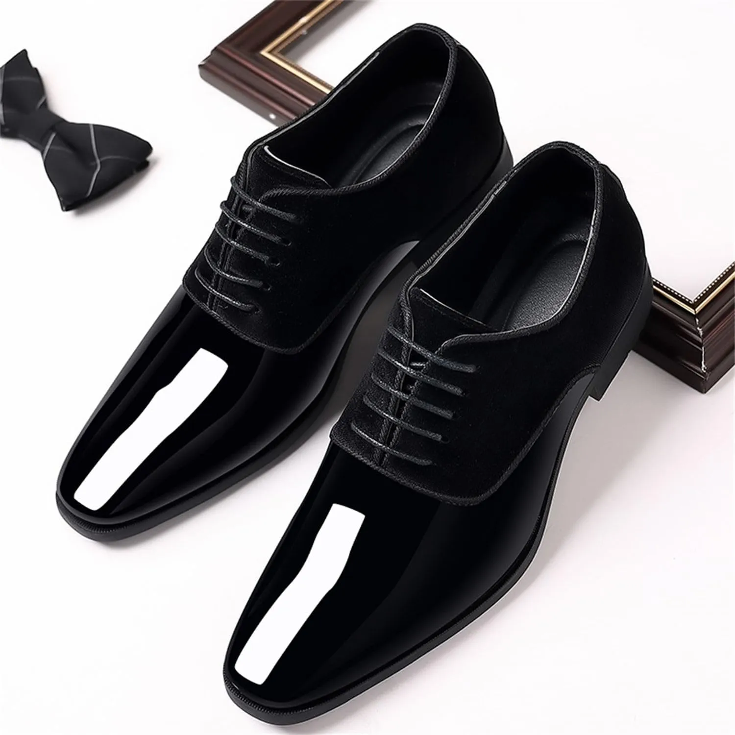 Men's Vintage High Gloss Dress Shoes Patent Leather Suede Oxford Formal Business Suit Tuxedo Shoes Men's Loafers