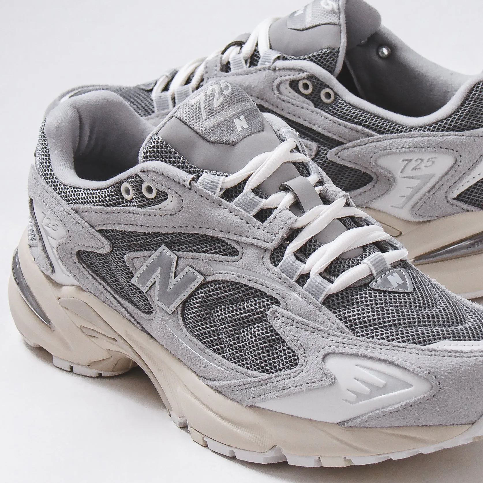 New Balance Men 725 Raincloud ML725AA