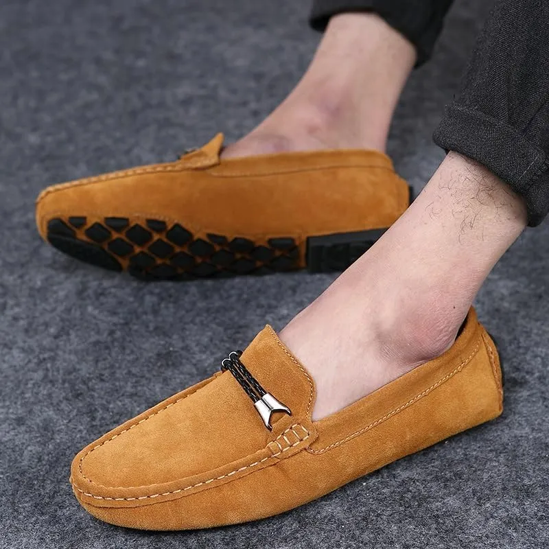 New Men's Loafers Suede Vamp Round Toe Driving Moccasins Shoes Comfortable Flexible Flat Heel Outdoor Slip On