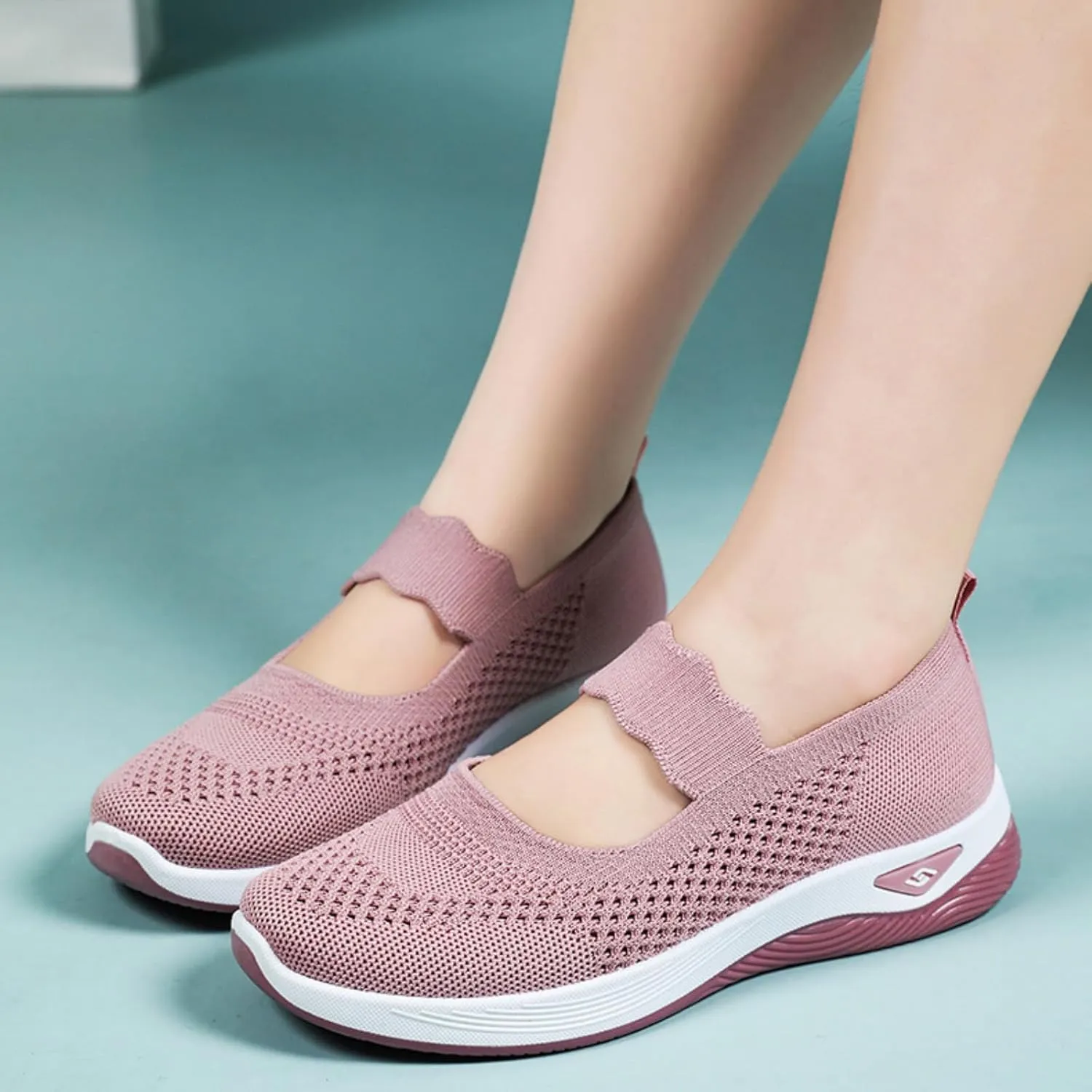 Orthopedic Shoes for Women Walking Shoes Comfortable Breathable Knit Slip On Sneakers Soft Orthopedic Slip-On Indoor Outdoor Casual Shoe Lightweight Wide Width Soft Sole Arch Support Non-Slip Shoe