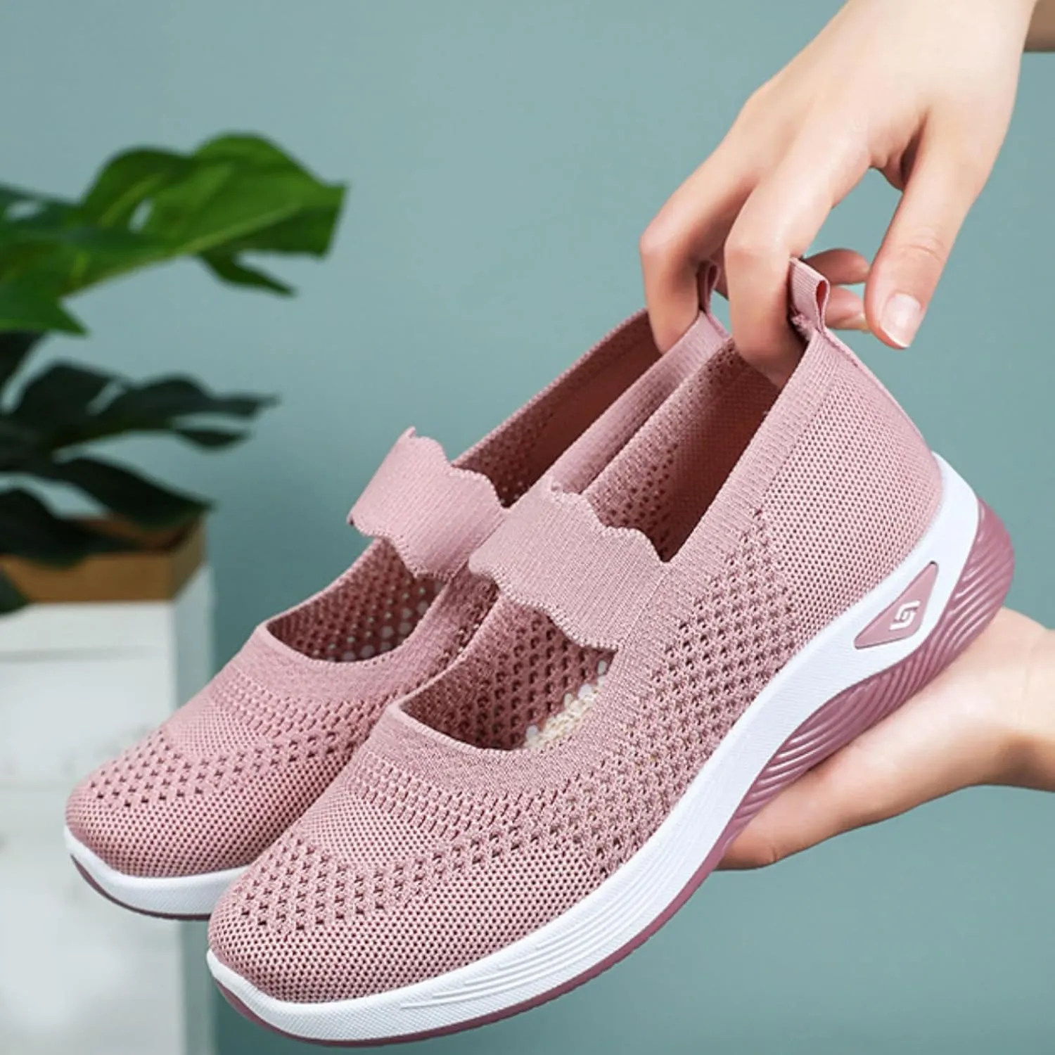 Orthopedic Shoes for Women Walking Shoes Comfortable Breathable Knit Slip On Sneakers Soft Orthopedic Slip-On Indoor Outdoor Casual Shoe Lightweight Wide Width Soft Sole Arch Support Non-Slip Shoe