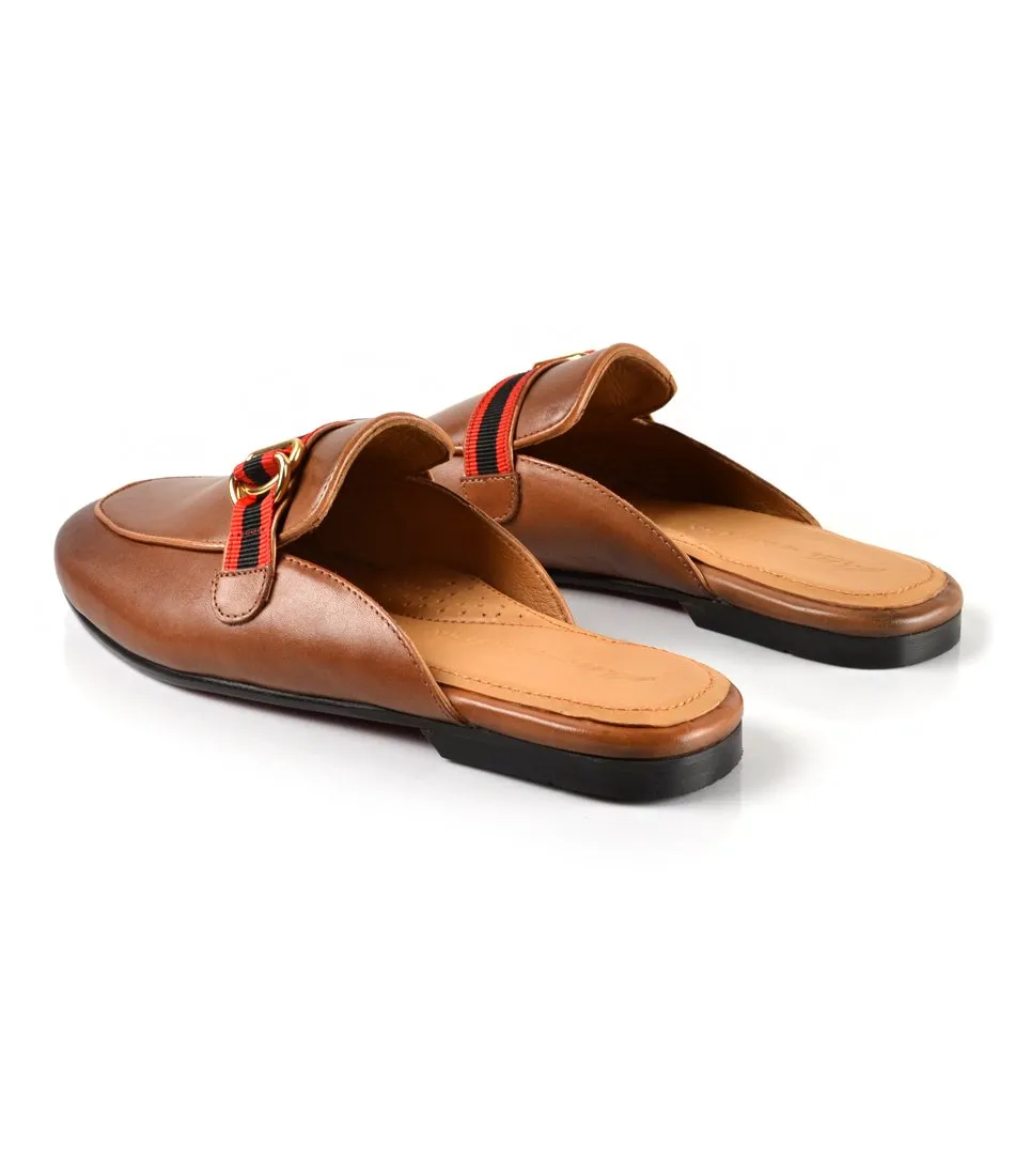Rougé Buckle Leather Mule - Tan