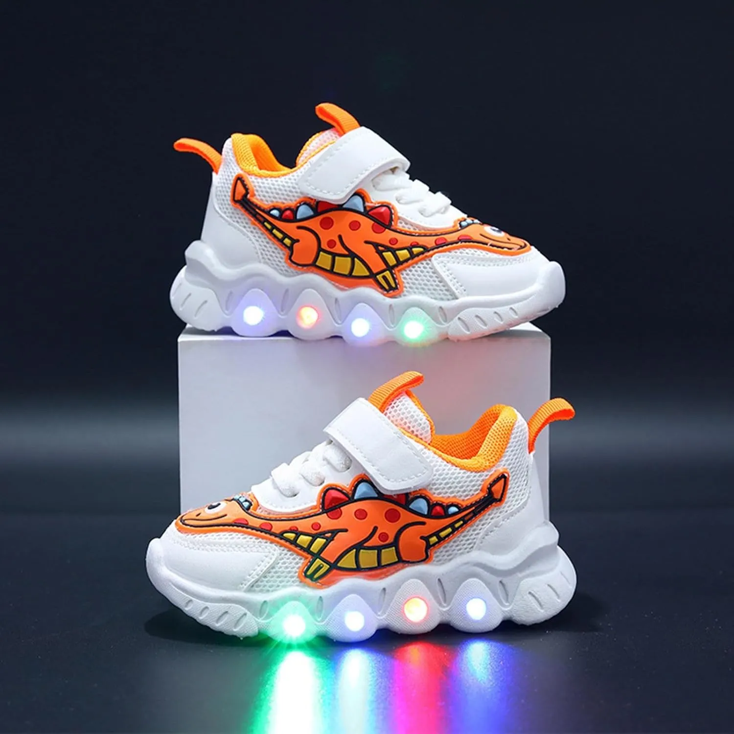 Sneakers for Girls Light Up Breathable Running Cute Shoes Boys Sneakers Anti-Slip Lace Up Girls Walking Sports Shoes