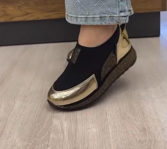 Thick sole sequined wedge sneakers