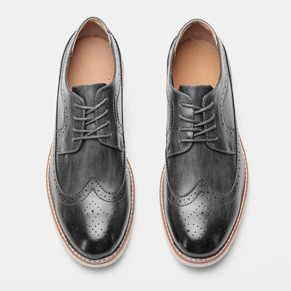 Ultra-Light Brogue Retro Leather Sneakers