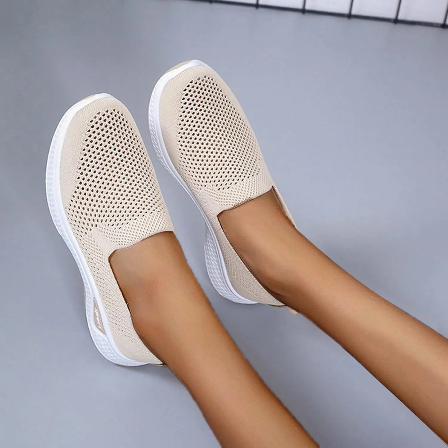 Women Casual Slip On Sneakers Lightweight Walking Shoes Comfortable Canvas Flats Non Slip Breathable Loafers