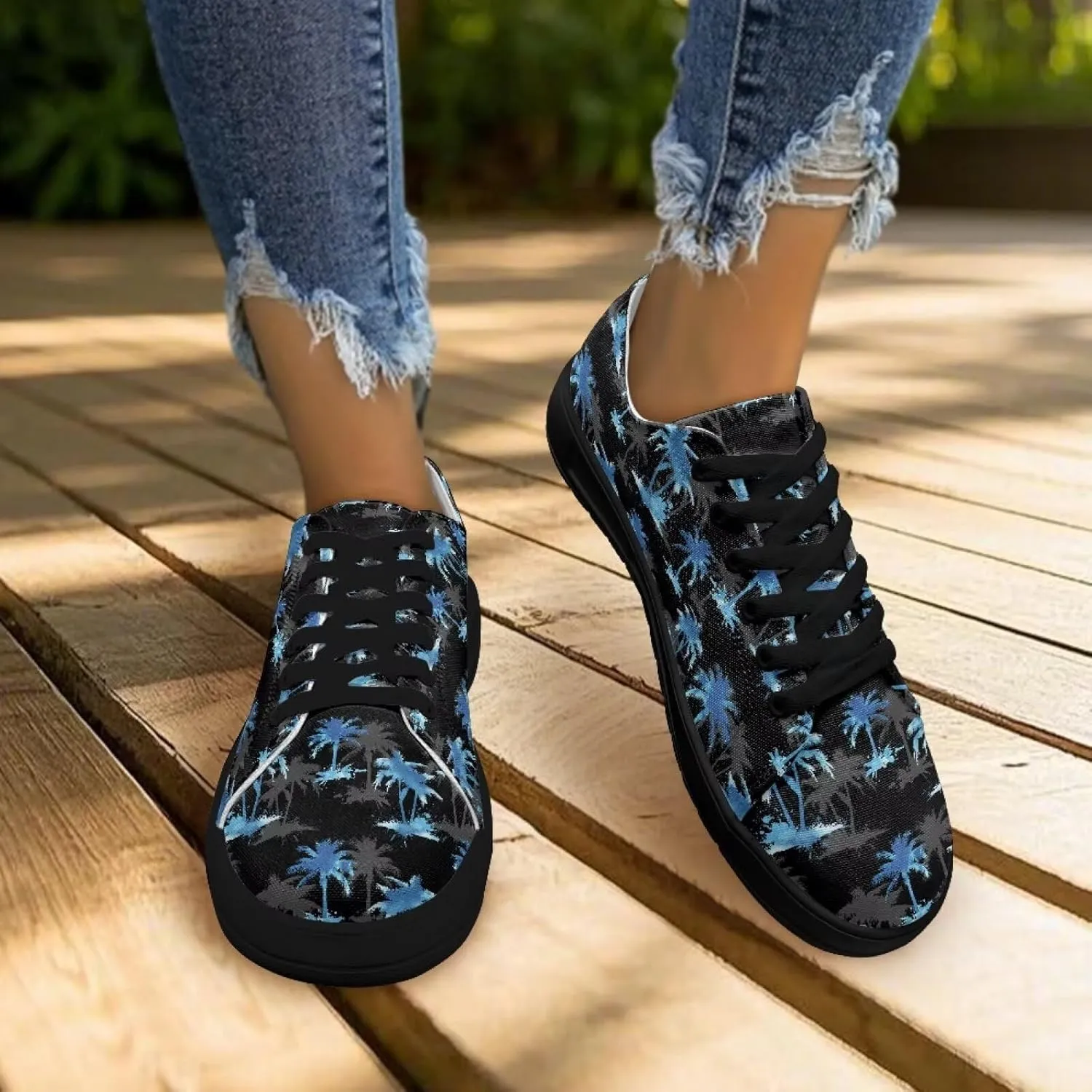 Women's Casual Canvas Sneakers Comfortable Low Top Walking Shoes Classic Lightweight Tennis Shoes Fashion Sneakers