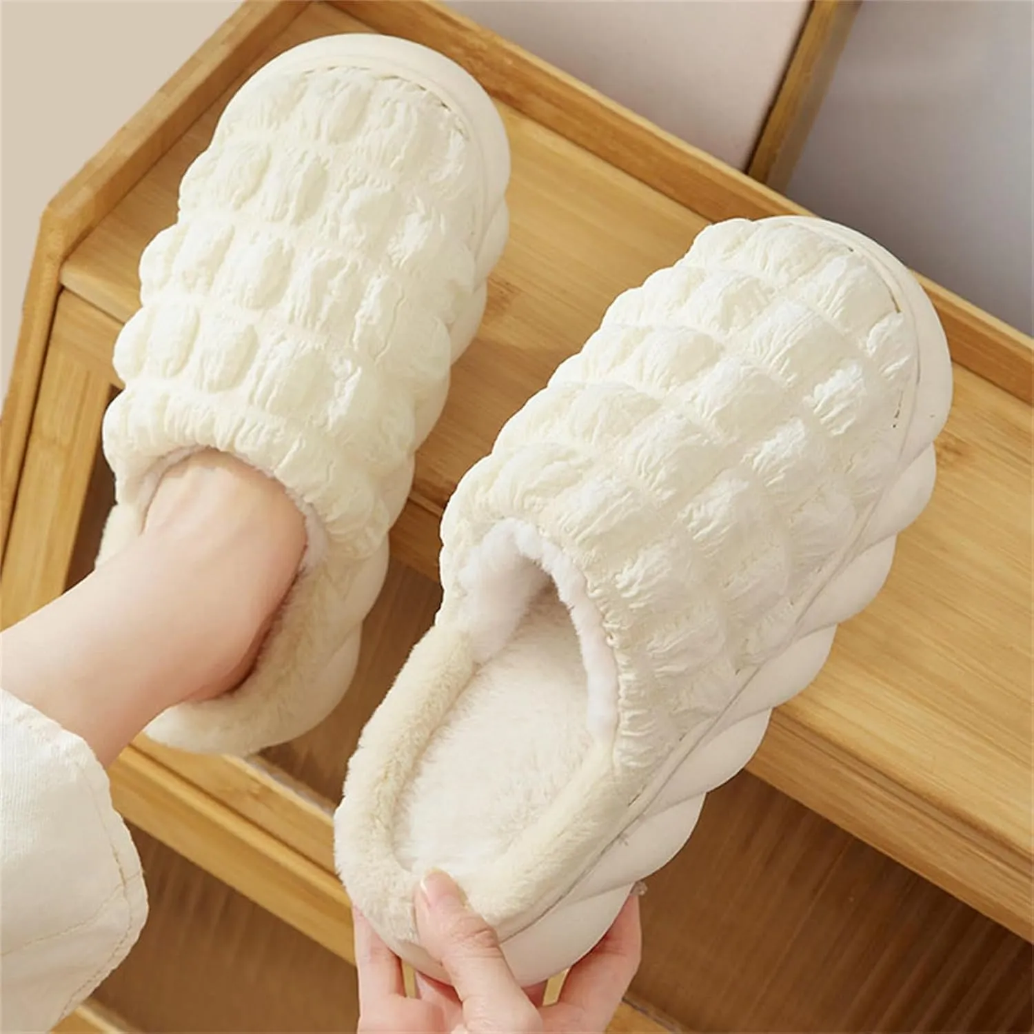 Womens Winter Slippers with Arch Support Winter House Slippers Mens Winter Slippers for Men Wide Feet Plush Slippers for Women Soft Fuzzy Christmas Shower Curtains for Bathroom Gifts for Husband 2023